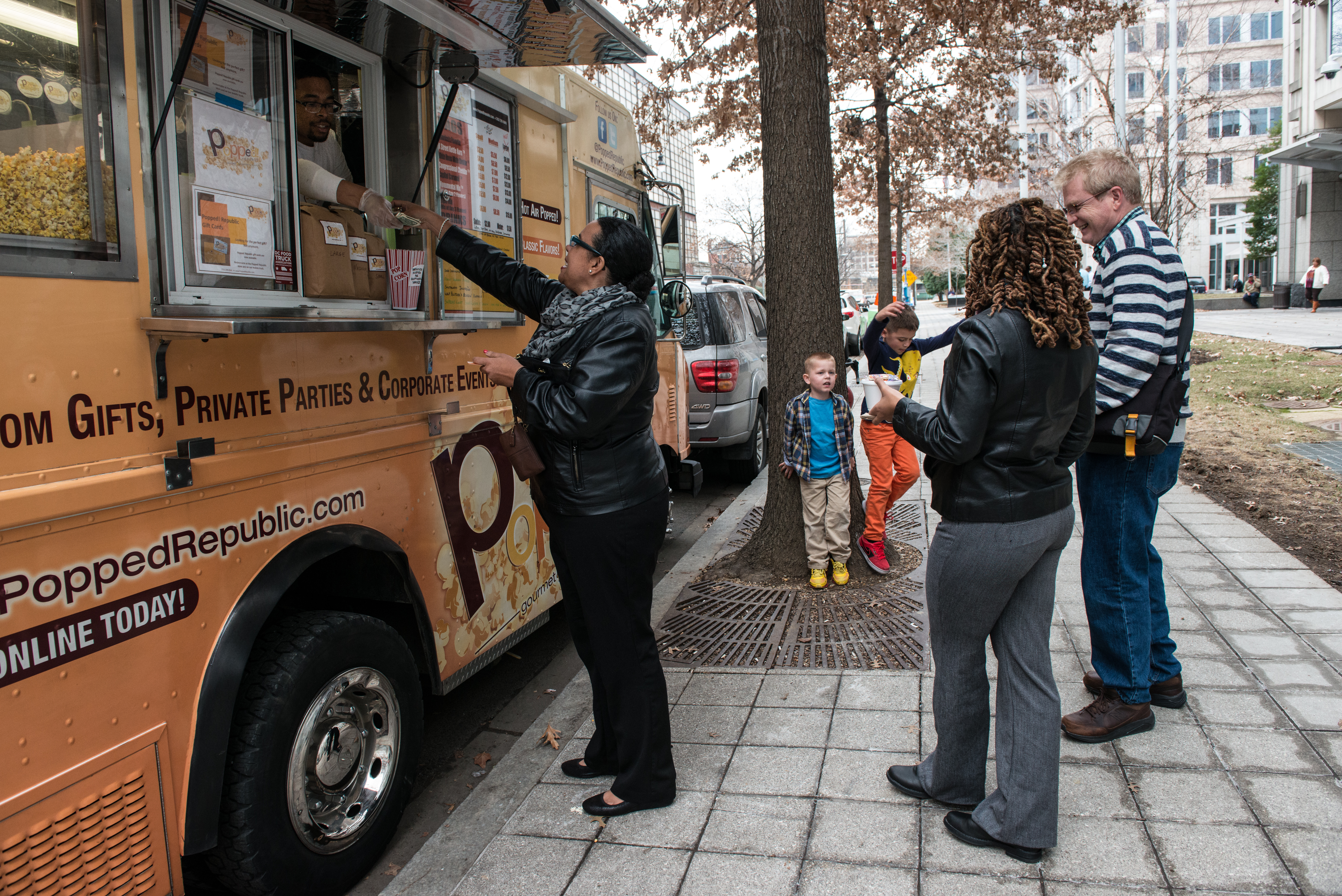 Food trucks face familiar roadblocks in City Hall